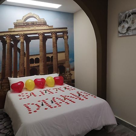 Eres Emerita "Apartamentos & Suites" Merida Exterior photo
