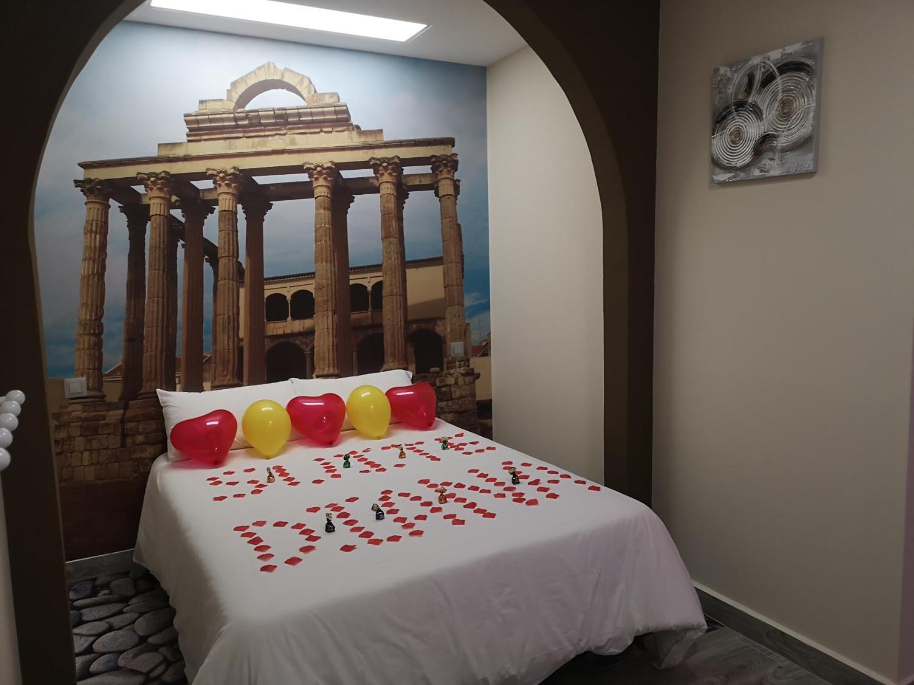 Eres Emerita "Apartamentos & Suites" Merida Exterior photo